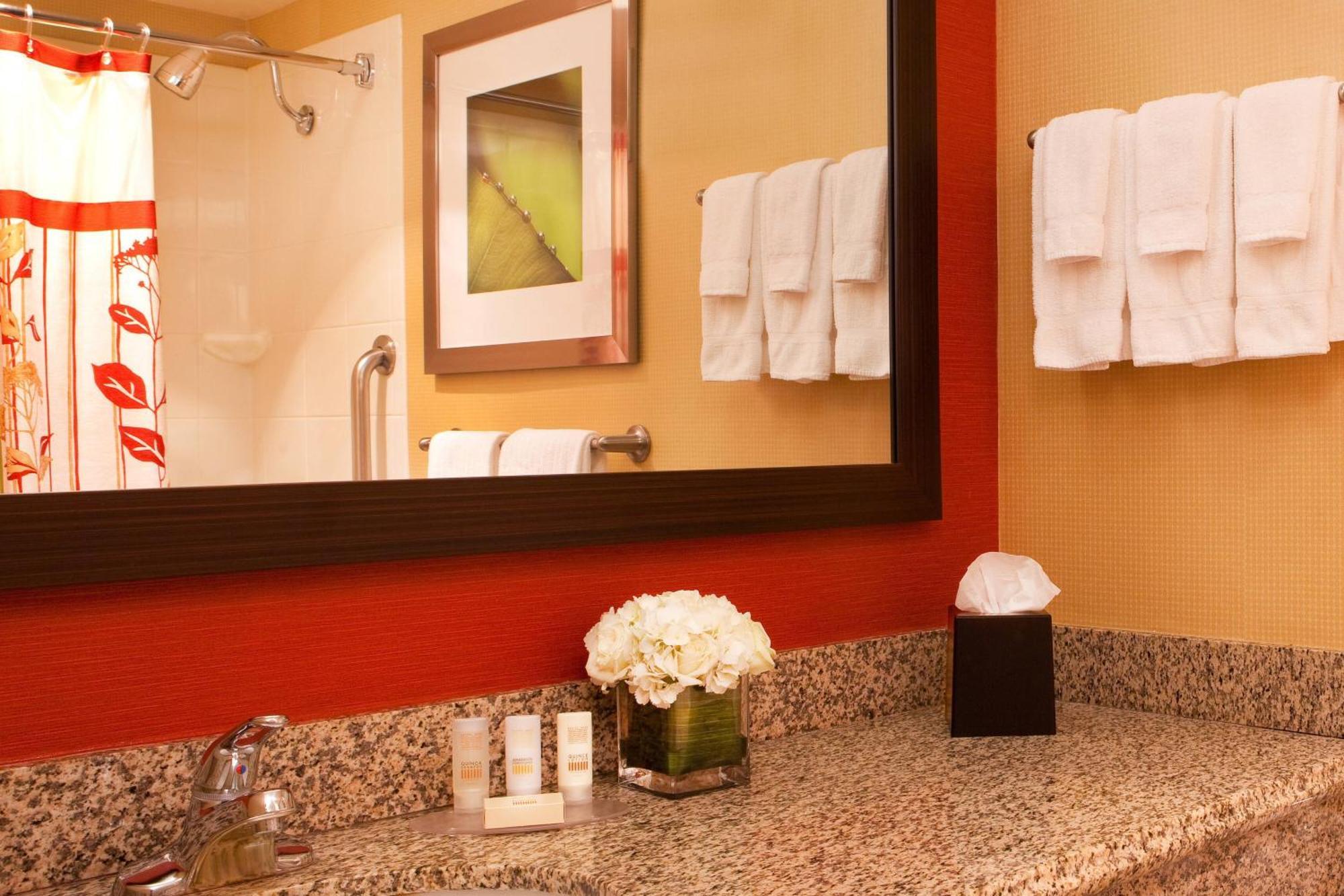 Hotel Courtyard By Marriott Alexandria Pentagon South Zimmer foto